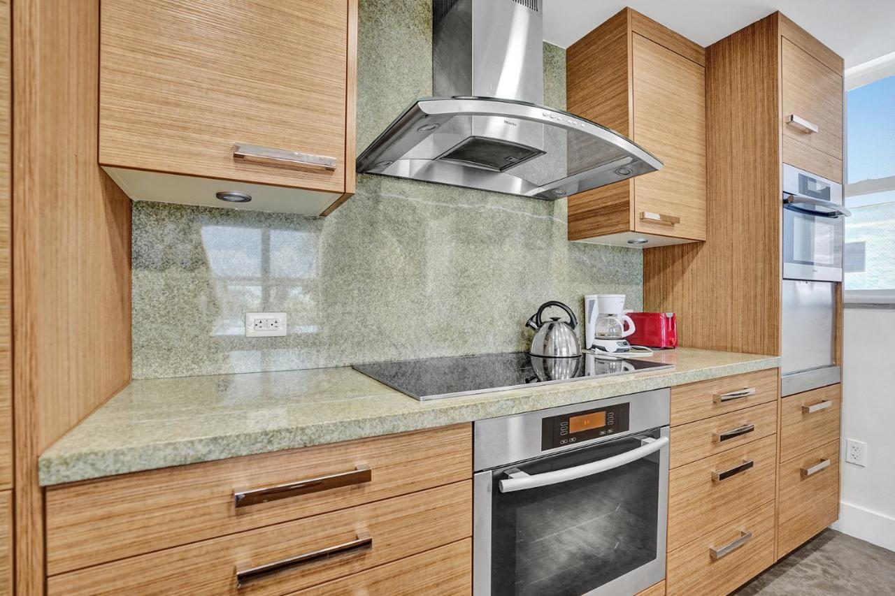 Amazing Two Bedroom Apartments Ocean View- Miami Beach Exteriör bild