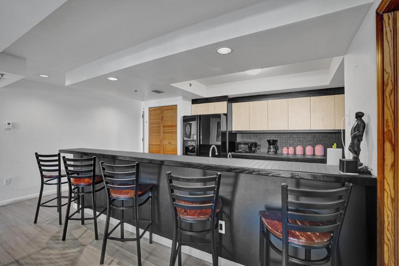 Amazing Two Bedroom Apartments Ocean View- Miami Beach Exteriör bild