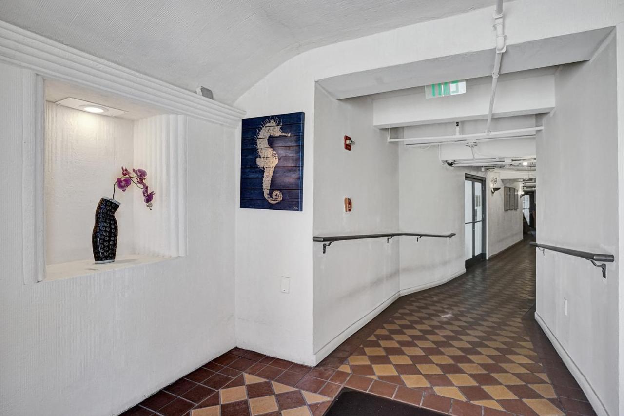 Amazing Two Bedroom Apartments Ocean View- Miami Beach Exteriör bild